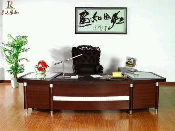 图 厂价订做屏风卡位订做 员工椅等订做办公家具 深圳办公用品