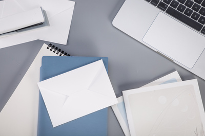 蓝色扁平风办公用品采购清单营销长图